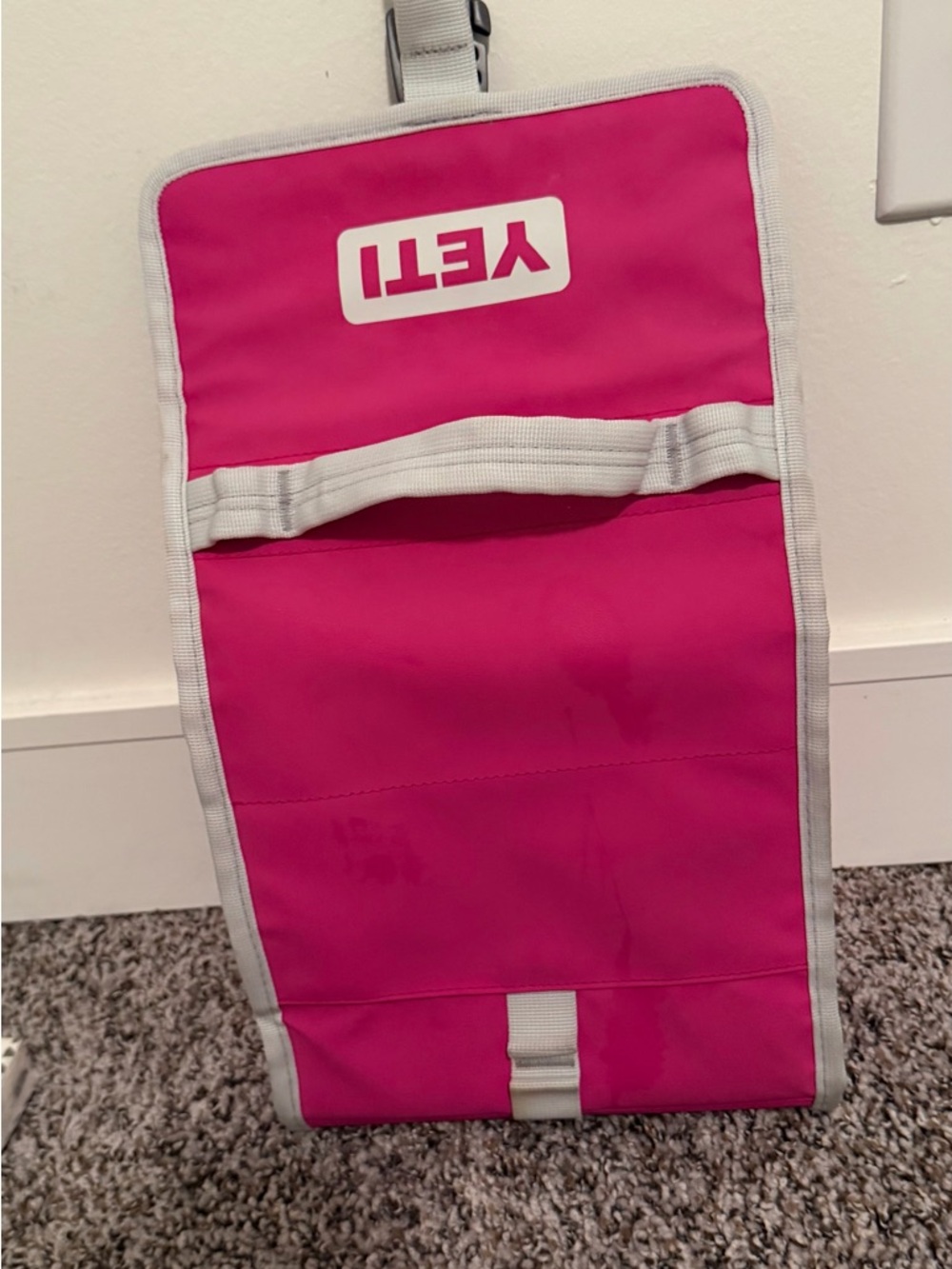 Yeti Hot Pink Cooler Lunch Tote with Light Gray Trim - Picture 3 of 6